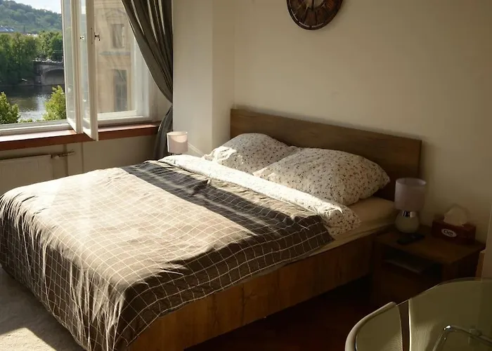 Fabulous River View Studio In The Heart Of *